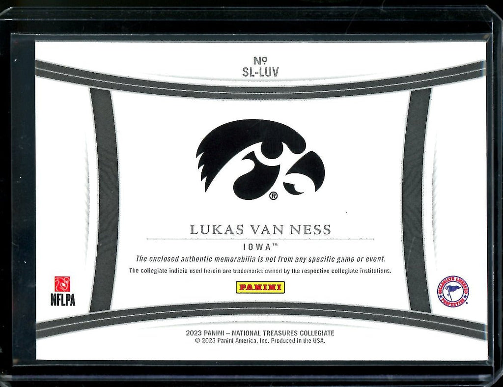 2023 Panini National Treasures Collegiate Lukas Van Ness Jumbo Patch /39 Error (Wrong Patch) Iowa